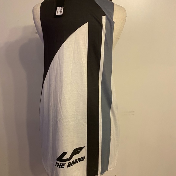 LF The Brand VINTAGE SLEEVELESS TRIM T-SHIRTπΊNWT - Picture 3 of 7